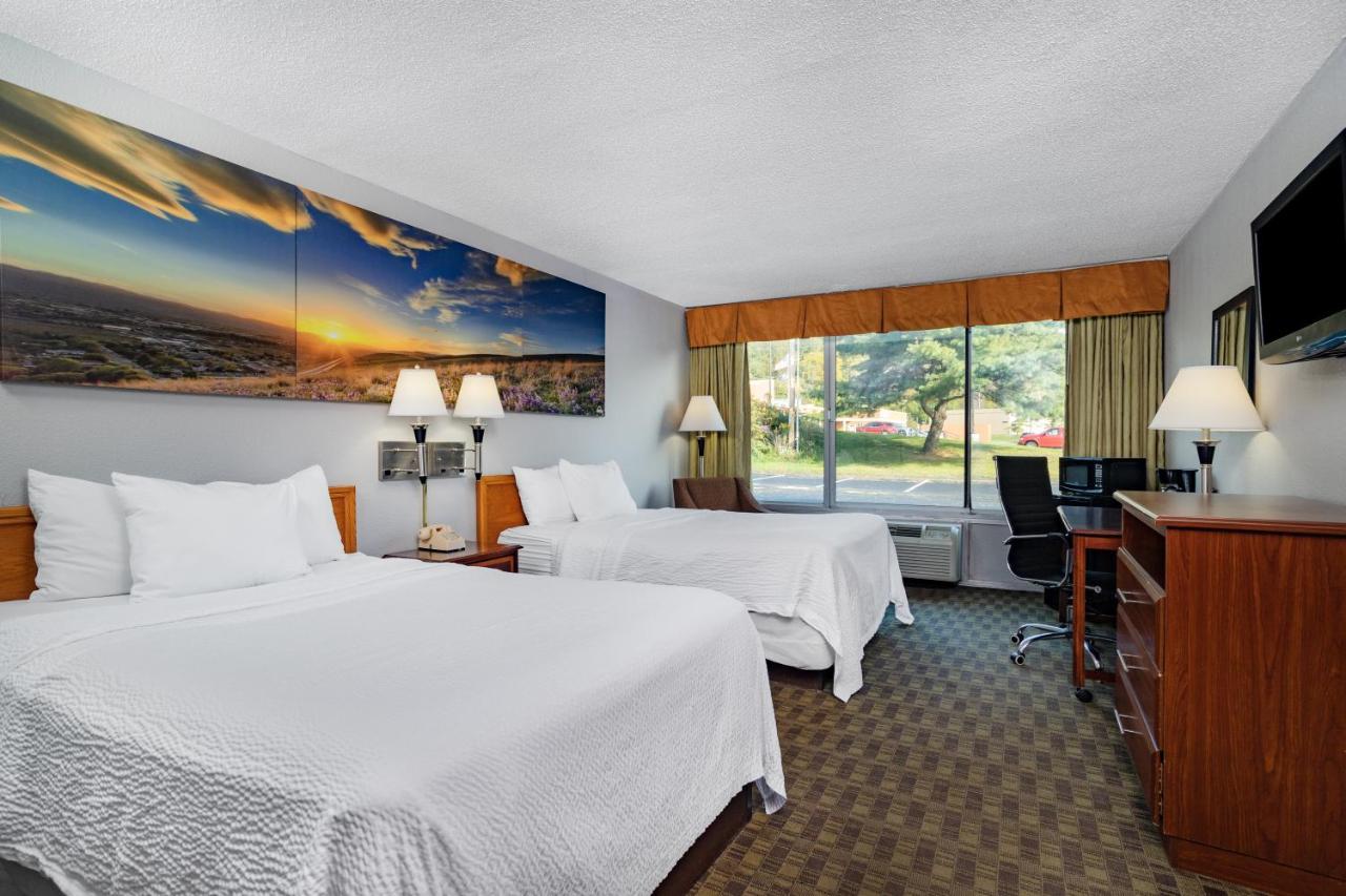 Days Inn By Wyndham Cambridge Extérieur photo